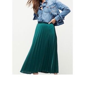 J.crew Pleated Midi Skirt in Academic Green Size 2P